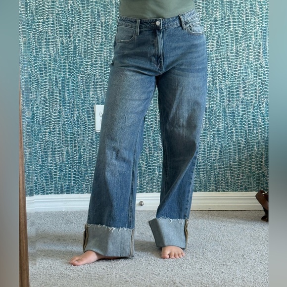 Artemis Vintage Jeans with Rolled Cuffs - Picture 1 of 9